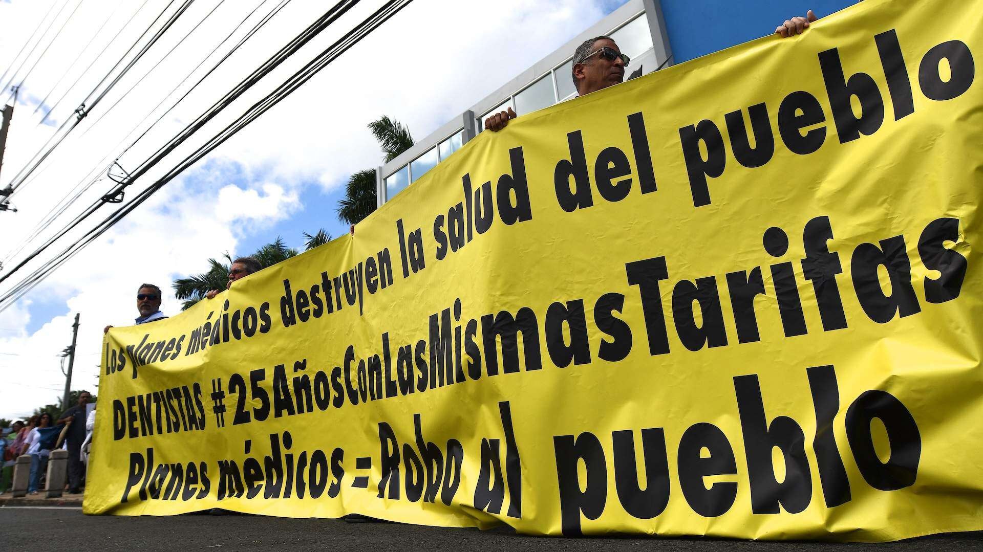 Dentistas Se Manifiestan Por Un Alza Salarial Noticel La Verdad Como Es Noticias De Puerto Rico Noticel